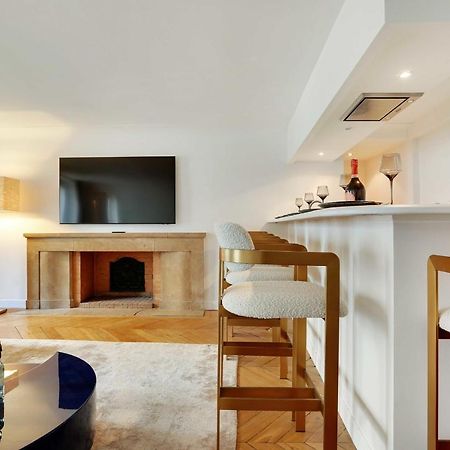 Elegant Apartment - 2Bd-6P - Avenue Montaigne Parigi Esterno foto