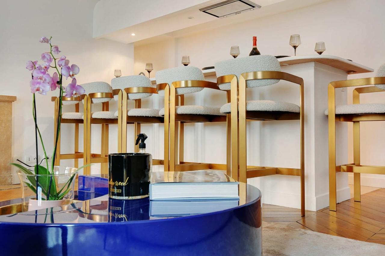 Elegant Apartment - 2Bd-6P - Avenue Montaigne Parigi Esterno foto