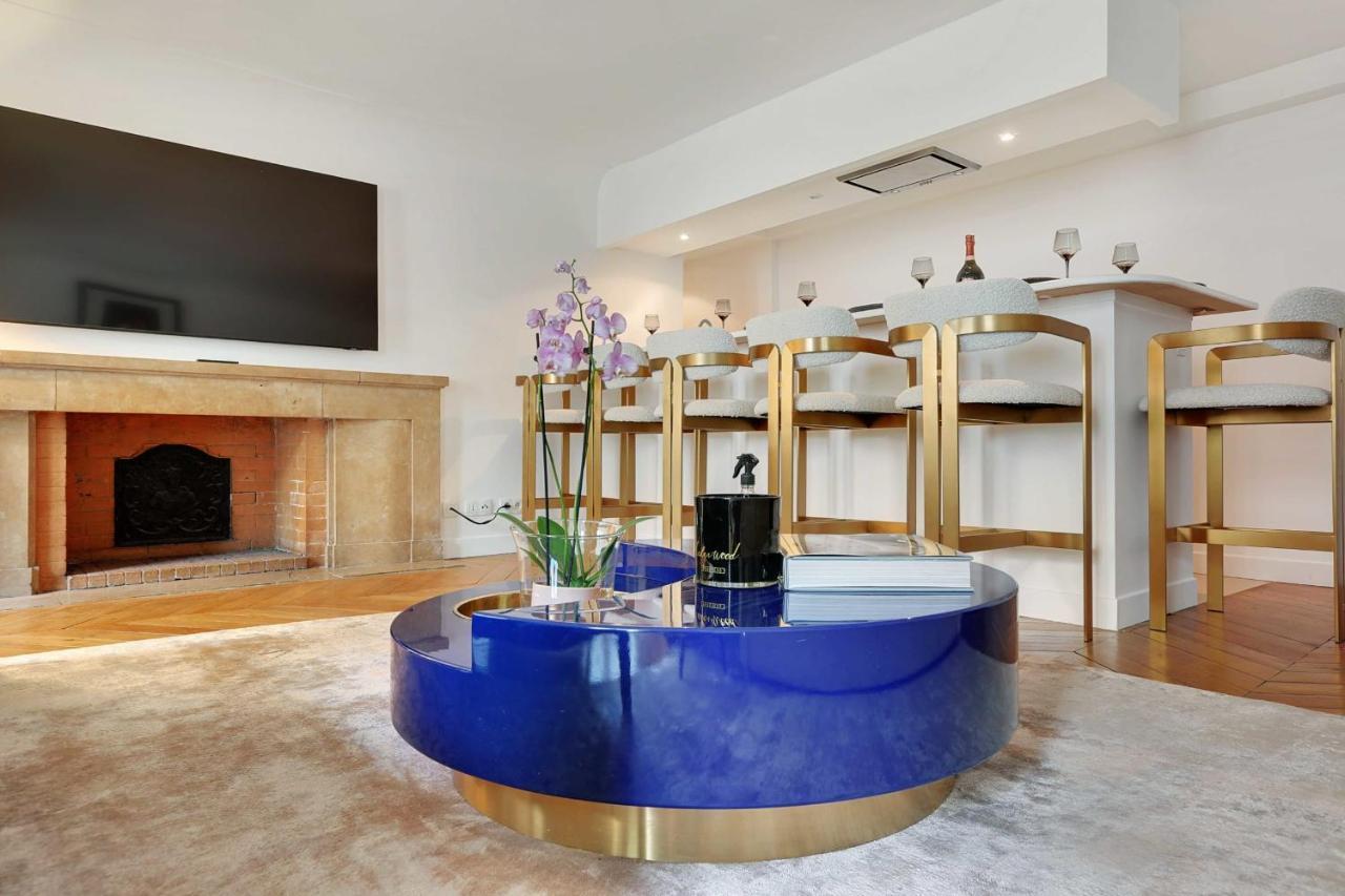 Elegant Apartment - 2Bd-6P - Avenue Montaigne Parigi Esterno foto