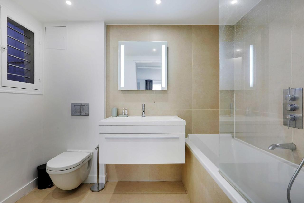 Elegant Apartment - 2Bd-6P - Avenue Montaigne Parigi Esterno foto