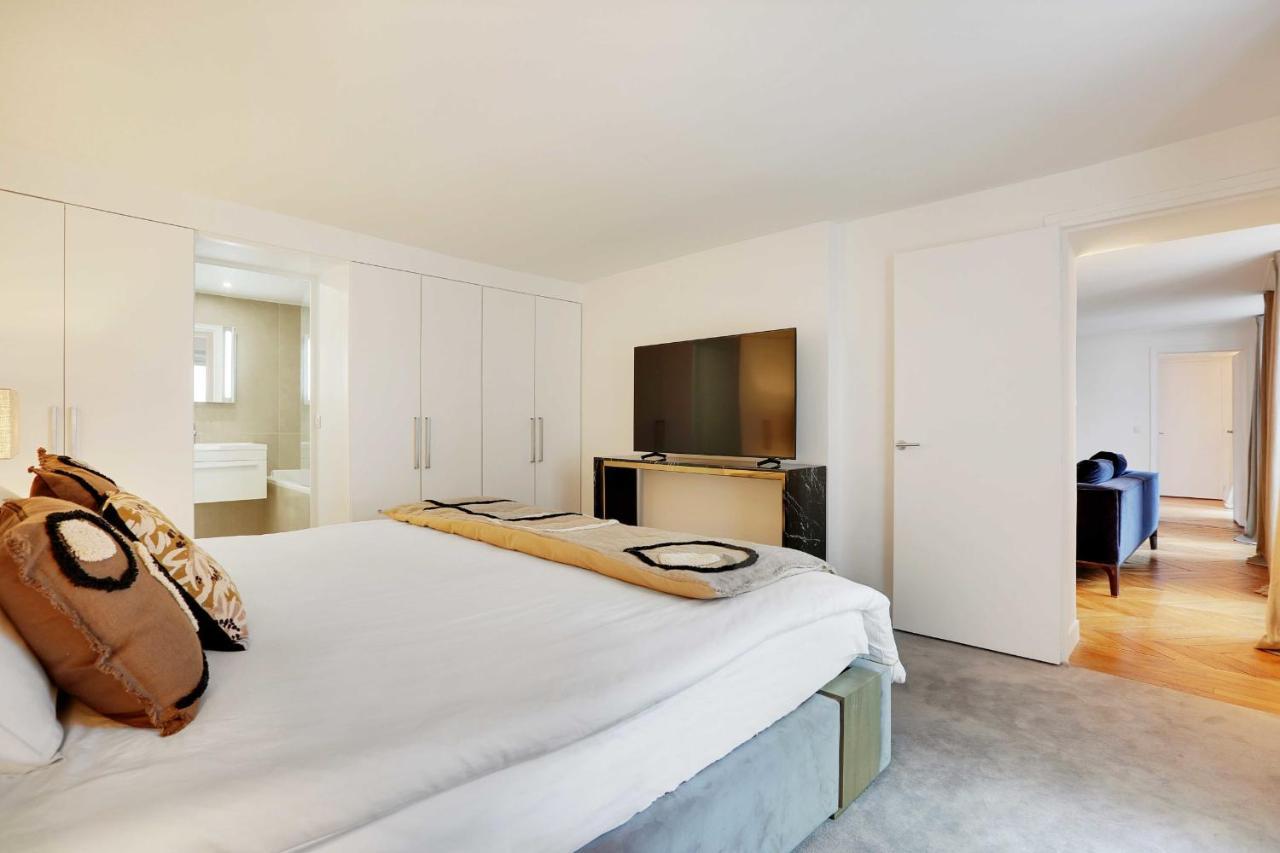 Elegant Apartment - 2Bd-6P - Avenue Montaigne Parigi Esterno foto