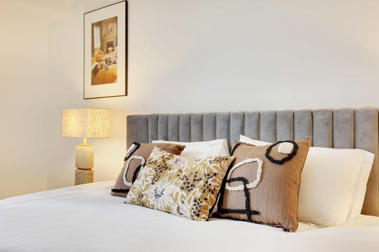 Elegant Apartment - 2Bd-6P - Avenue Montaigne Parigi Esterno foto