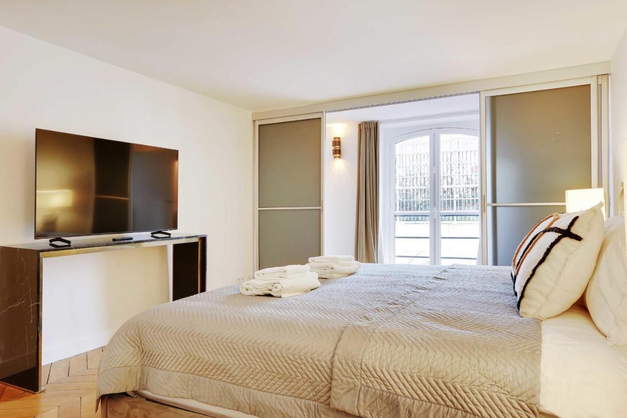 Elegant Apartment - 2Bd-6P - Avenue Montaigne Parigi Esterno foto