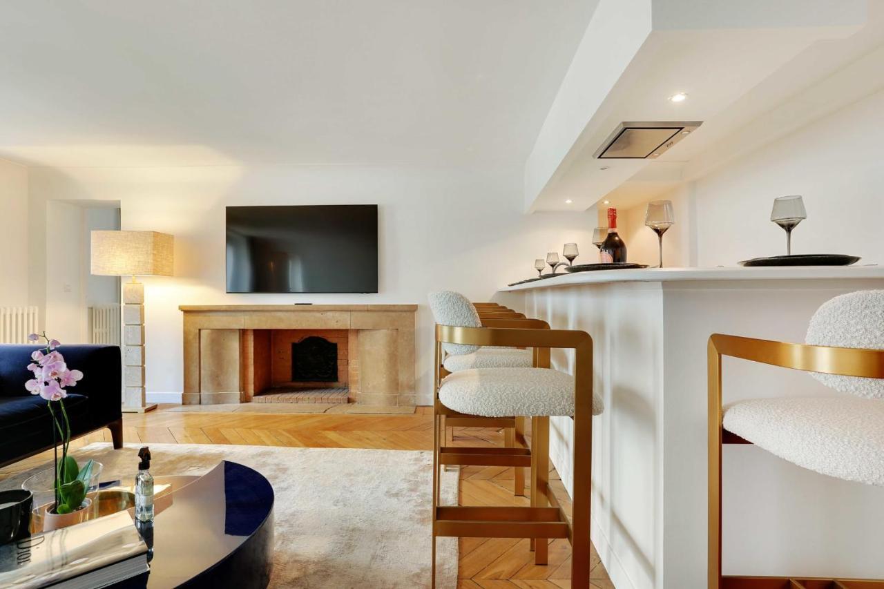 Elegant Apartment - 2Bd-6P - Avenue Montaigne Parigi Esterno foto